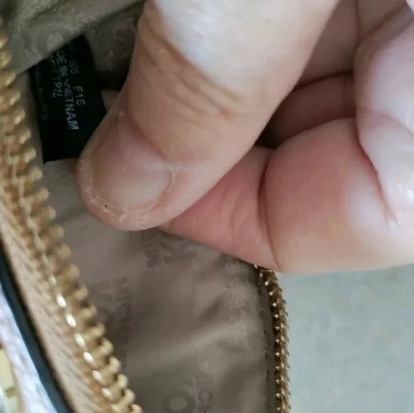 MICHAEL KORS BROWN COIN PURSE WALLET - Picture 4 of 6